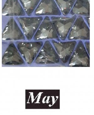 18X18 CAM ÜÇGEN ALTI SİVRİ B.DİAMOND